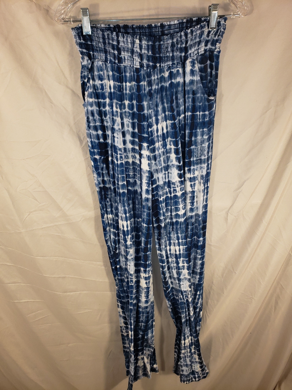 Mossimo Supply Co. Blue & White Tie-Dye Smocked Waist Joggers - L